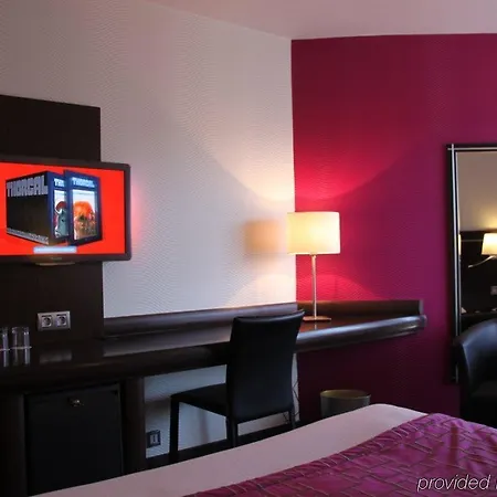 Brit Centre-le Boreal Hotel 4*